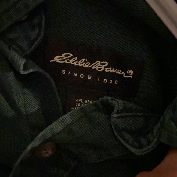 Green Flannel shirt - Picture 3 of 3